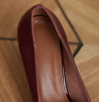 Nou stil de deget de la picior pătrat square toc din piele femei pantofi pantofi de piele de primăvară Pantofi de Lucru Office Cariera Elegant pantofi de damă