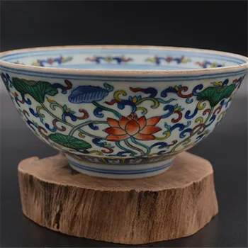 Colecția de antichități a QingDyansty(YongZhen:1678-1735)porcelian găleată de culoare model de lotus castron